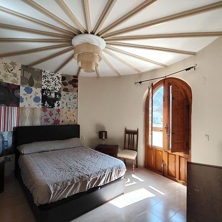 Nailencia Villa Калпе Екстериор снимка