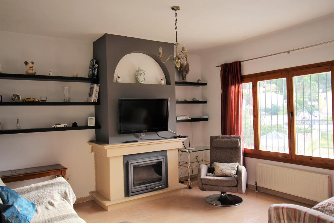 Nailencia Villa Калпе Екстериор снимка