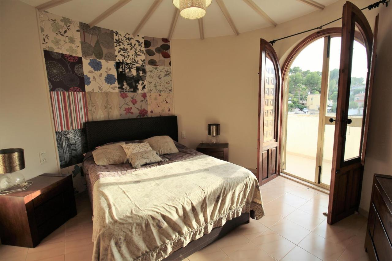 Nailencia Villa Калпе Екстериор снимка