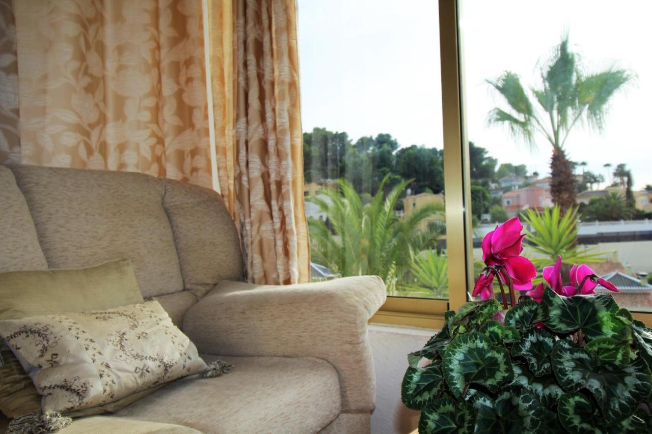 Nailencia Villa Калпе Екстериор снимка