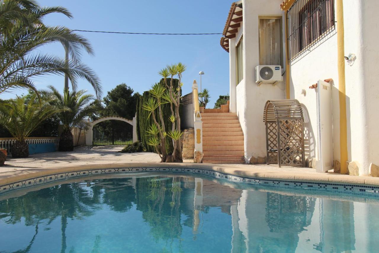 Nailencia Villa Калпе Екстериор снимка