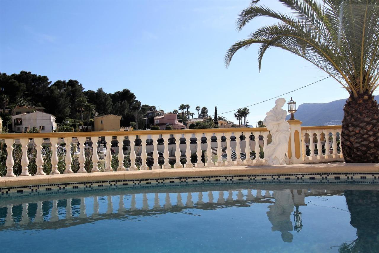 Nailencia Villa Калпе Екстериор снимка