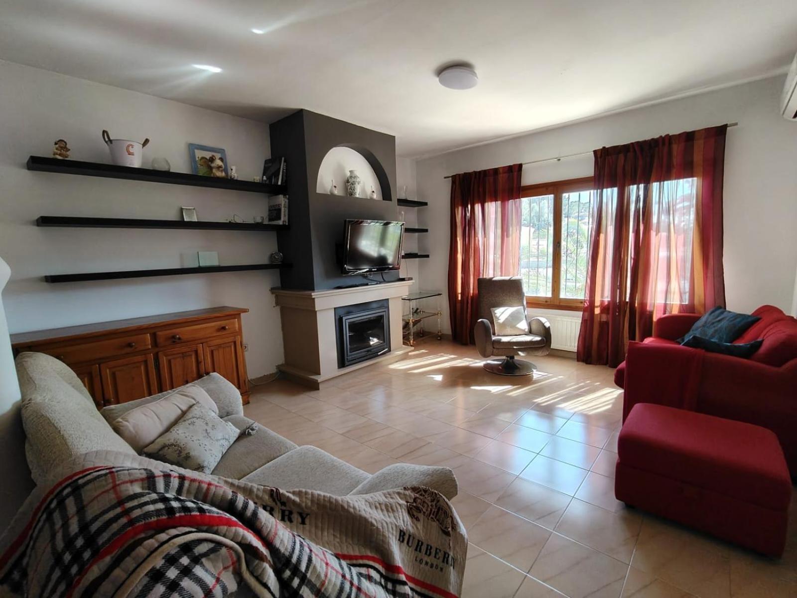 Nailencia Villa Калпе Екстериор снимка